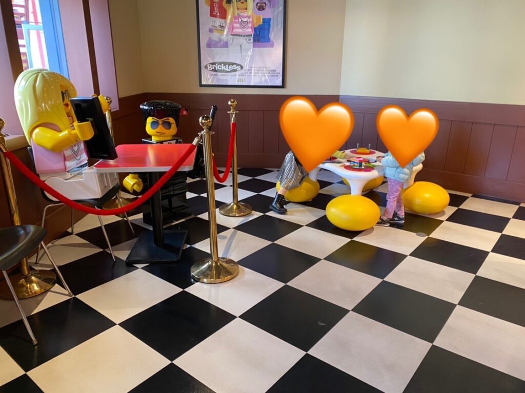 ブリックハウスバーガーの中にある遊び場